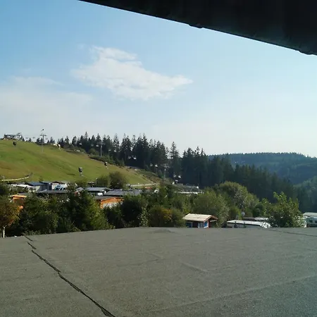 Ferienwohnung Am Bikepark & Skilift Apartmán *